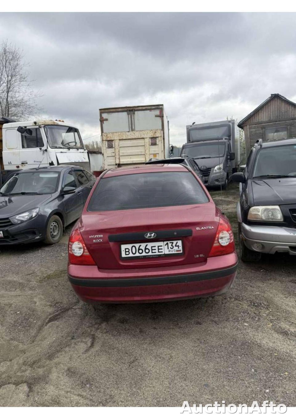 Hyundai Elantra 2004 год