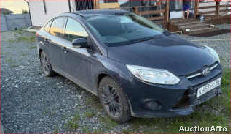Ford Focus 2012 год