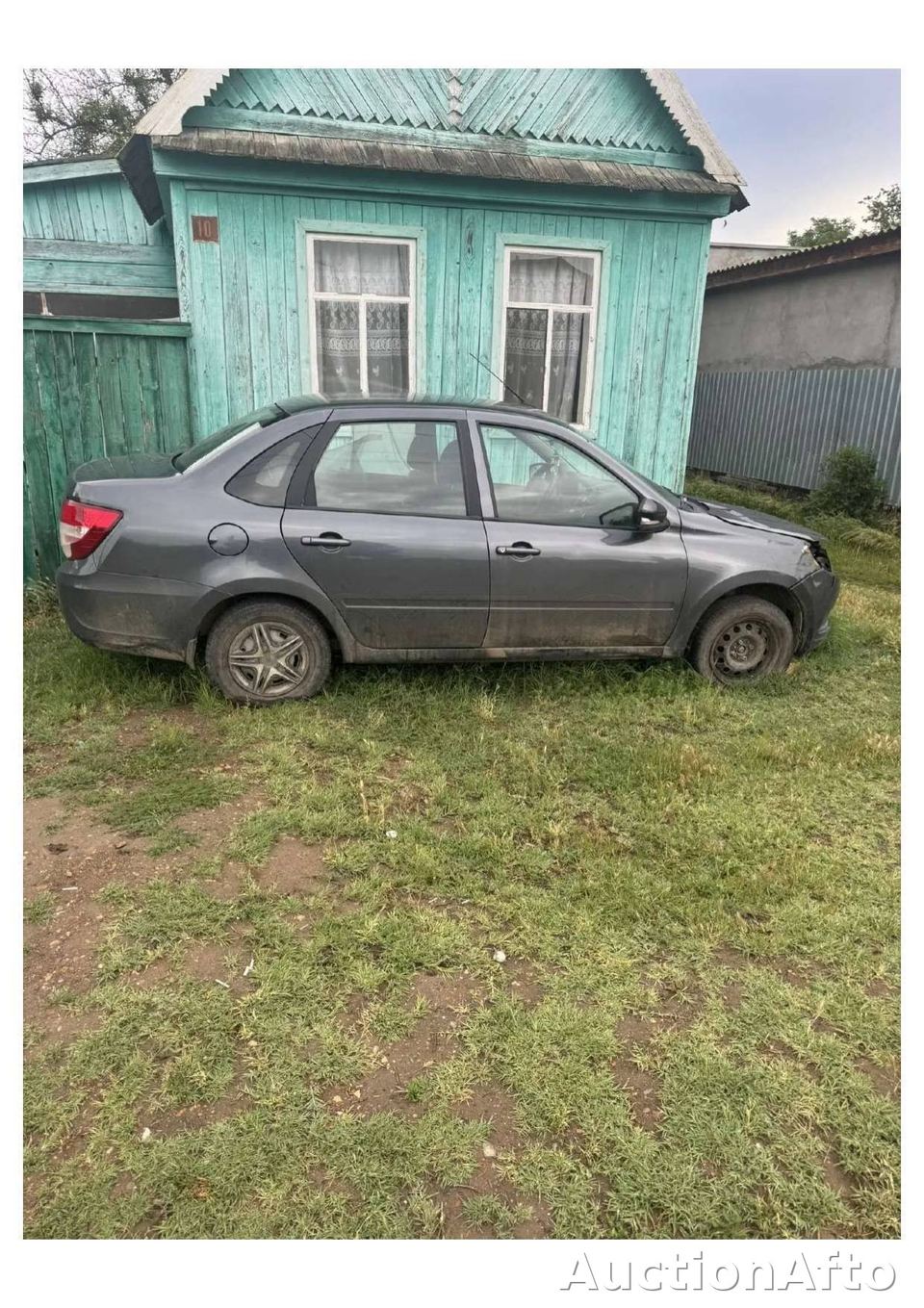 Lada Granta 2024 год