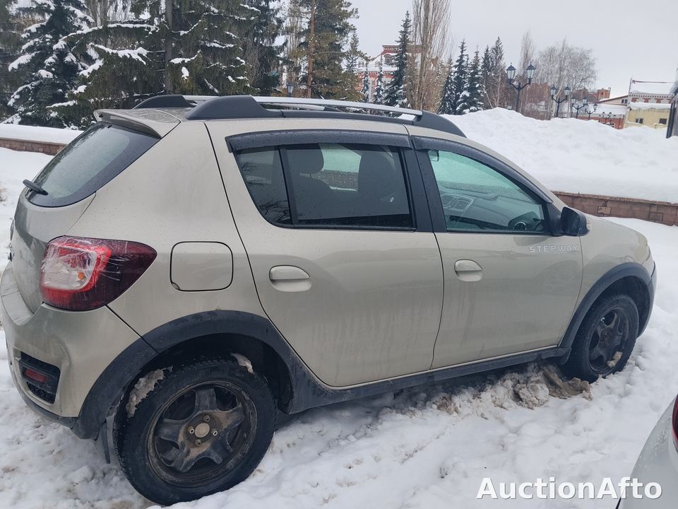Renault SANDERO 2018 год
