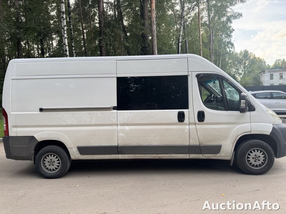 Peugeot BOXER 2011 год