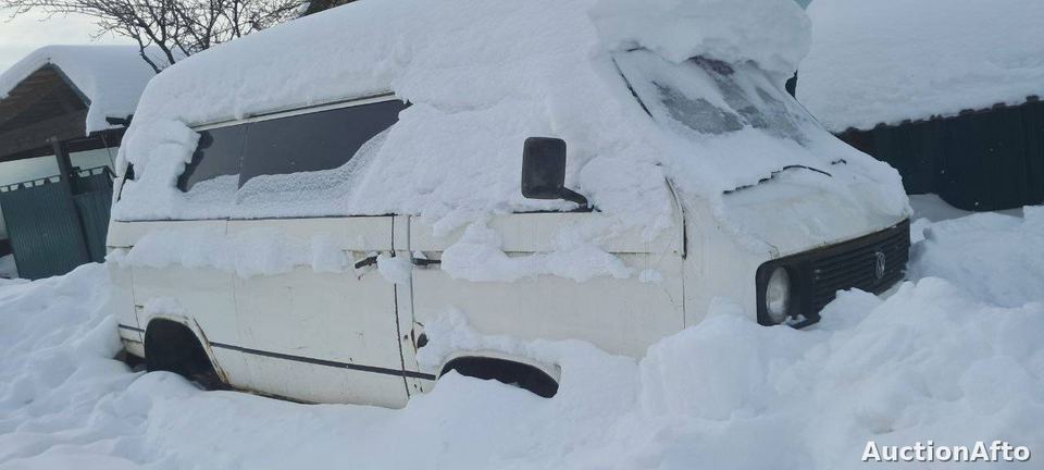 Volkswagen Transporter 1990 год