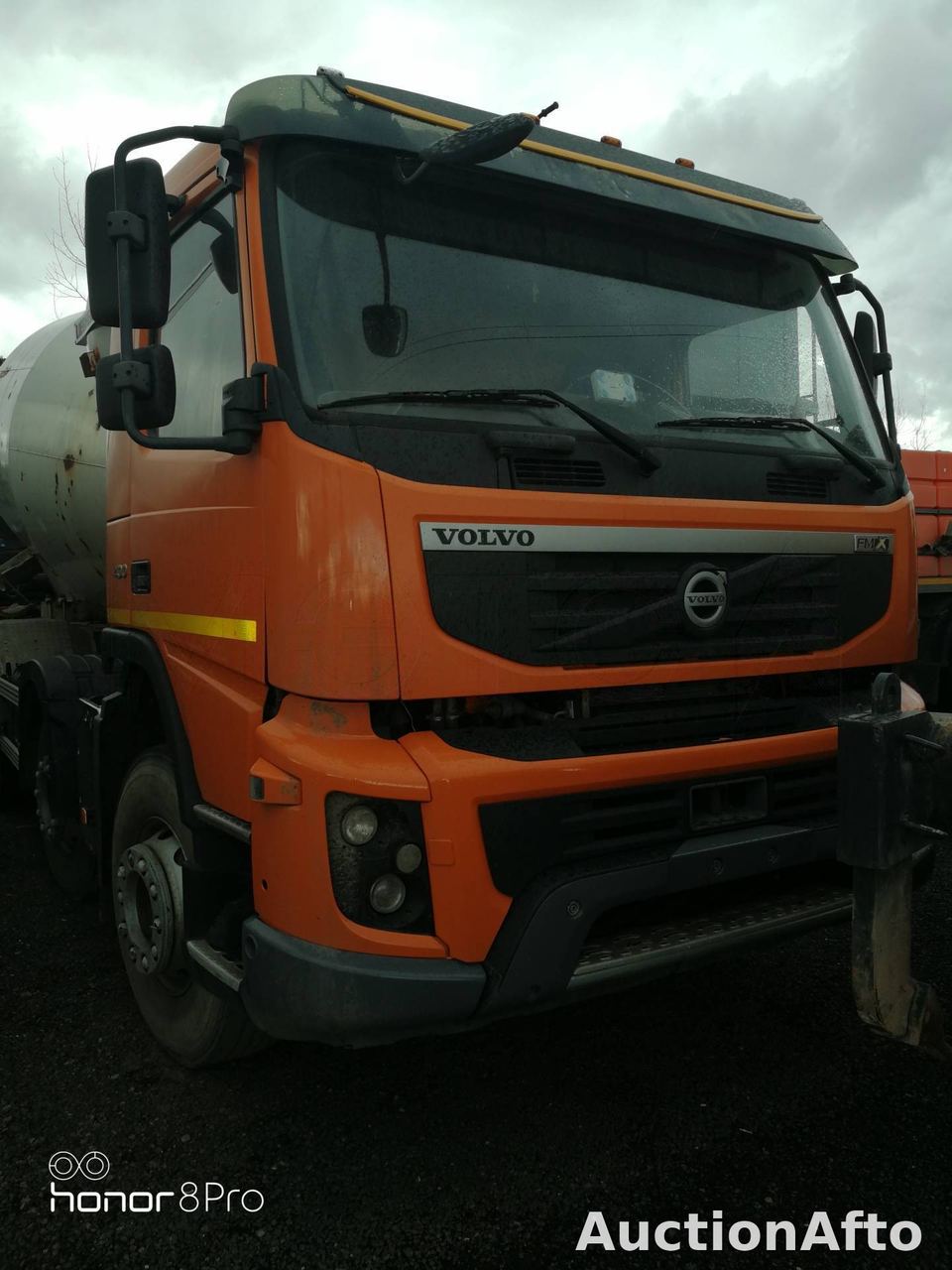 Volvo FM TRUCK8X4 2013 год