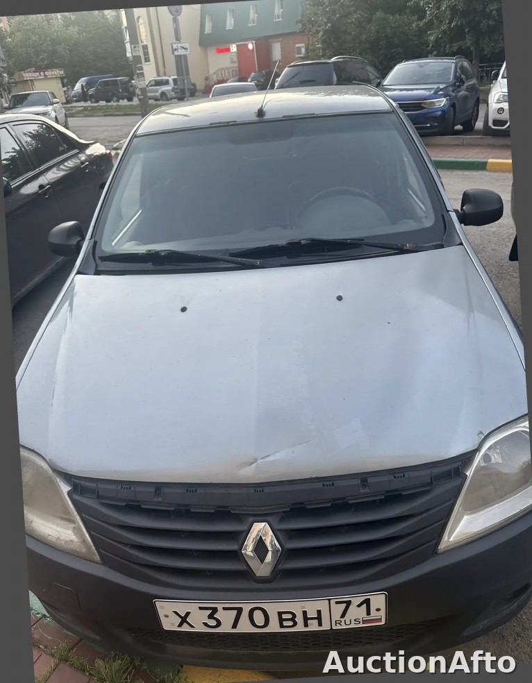 Renault Logan 2011 год