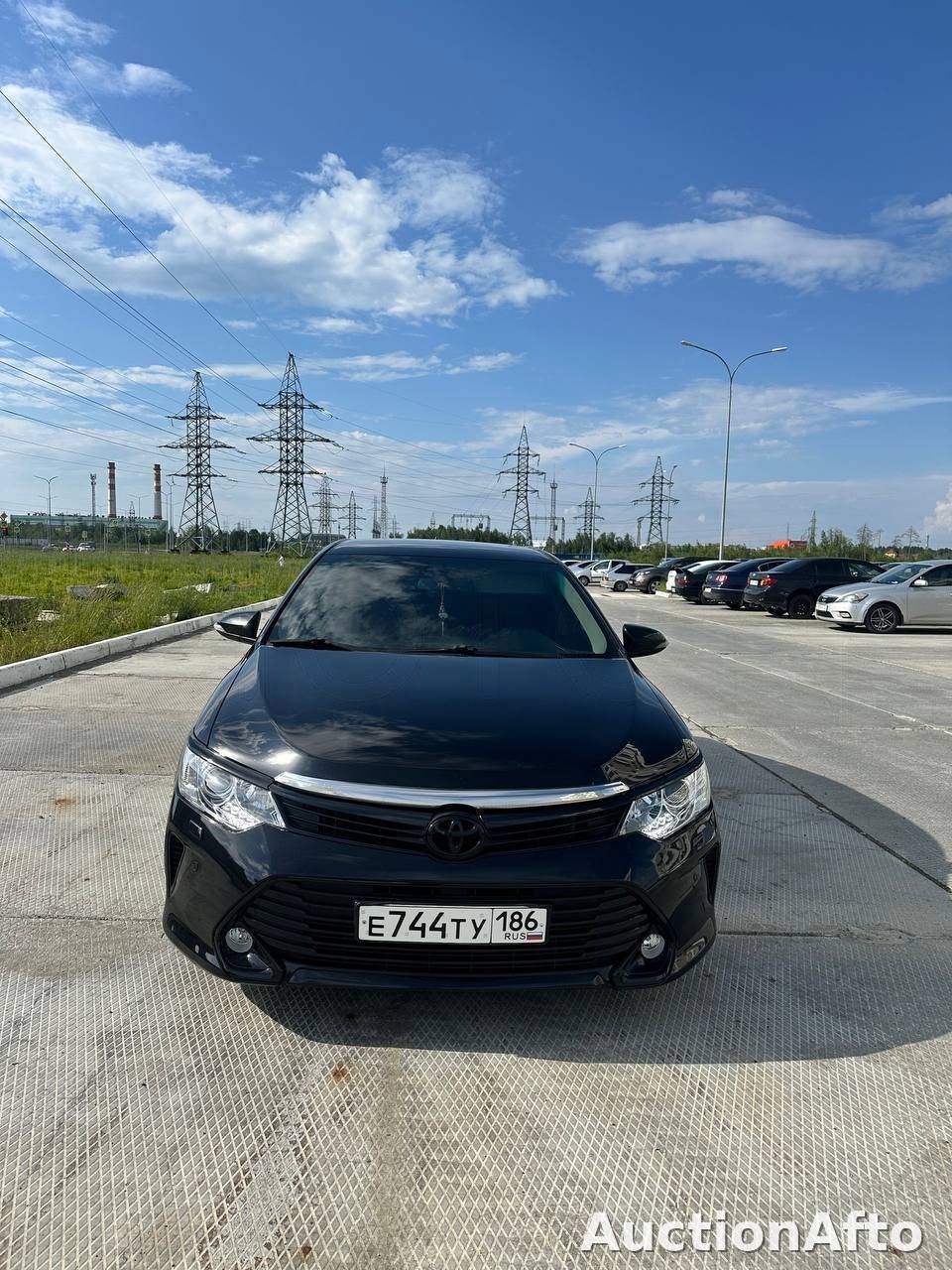 Toyota Camry 2015 год