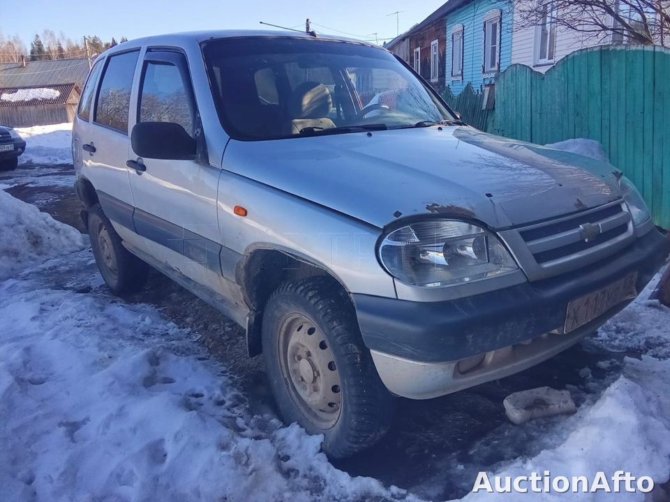 Chevrolet Niva 2004 год