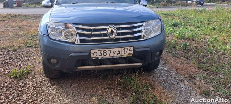 Renault Duster 2013 год
