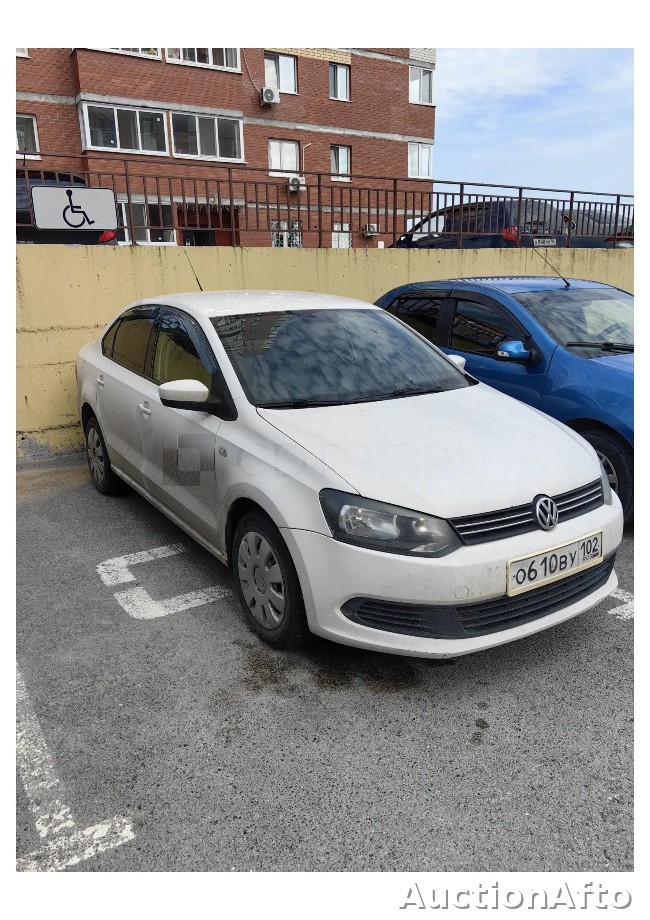 Volkswagen Polo 2012 год