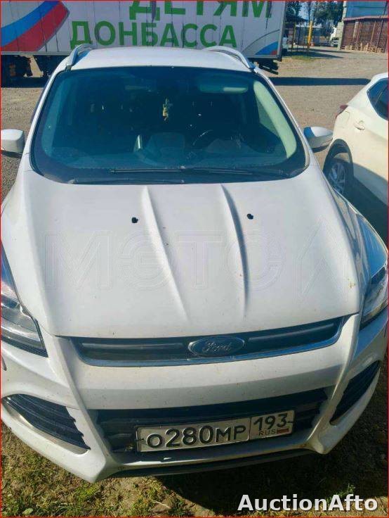 Ford Kuga 2016 год