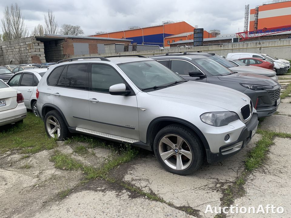 BMW X5 2008 год