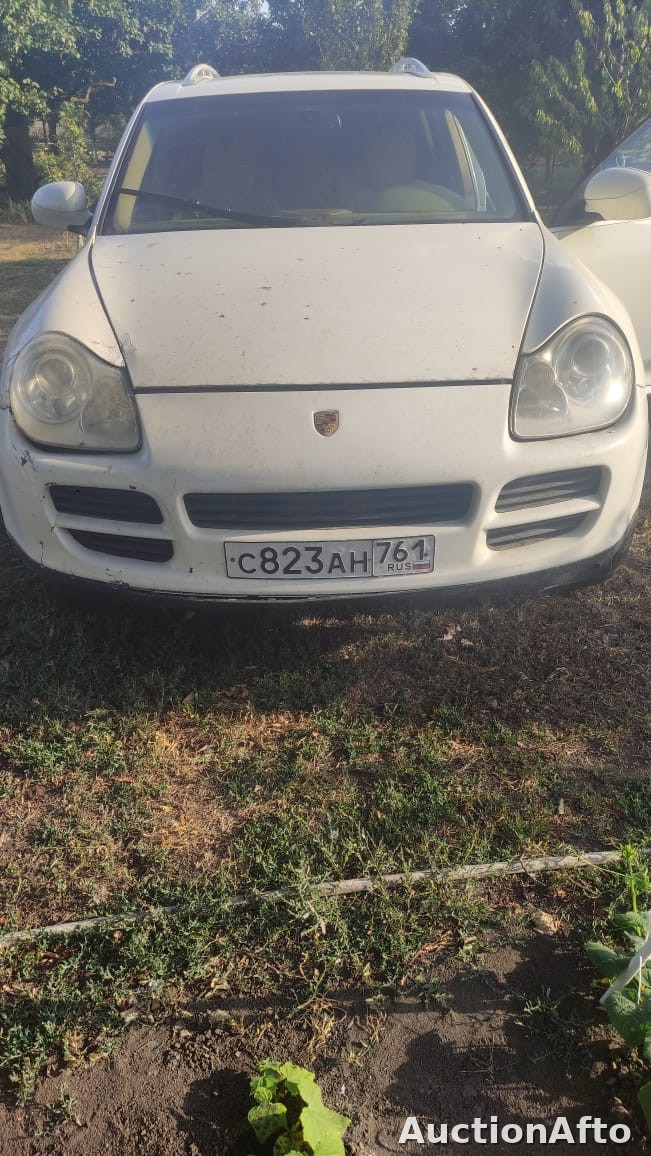 Porsche Cayenne 2004 год