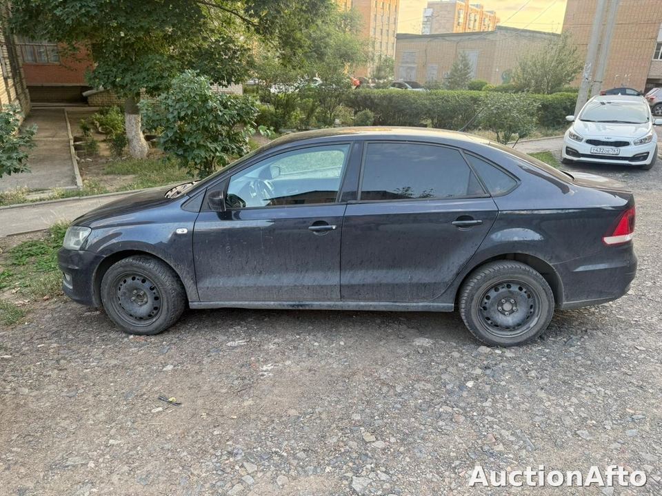 Volkswagen Polo 2015 год