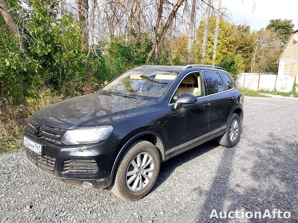Volkswagen Touareg 2011 год