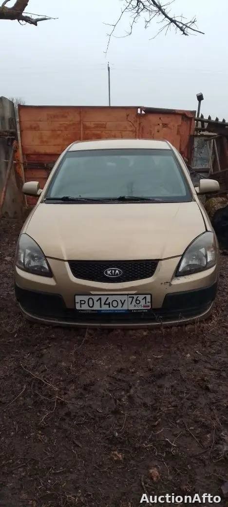 Kia Rio 2009 год