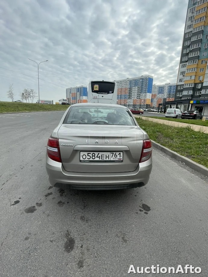 Lada Granta 2021 год