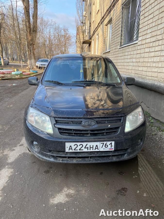 Lada Granta 2012 год
