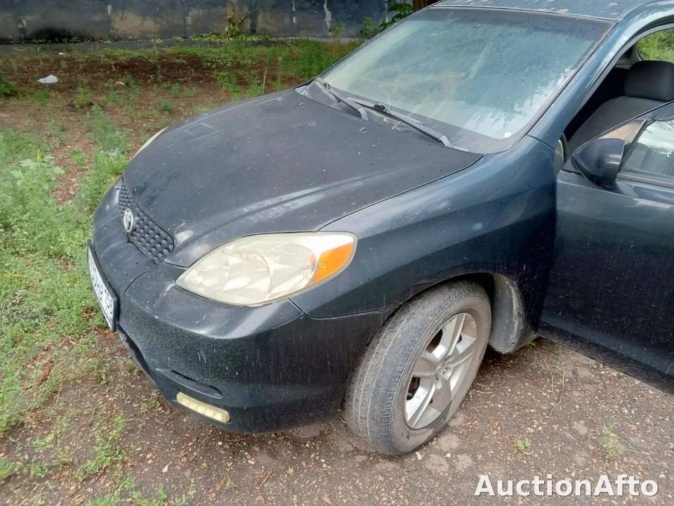 Toyota Matrix 2002 год