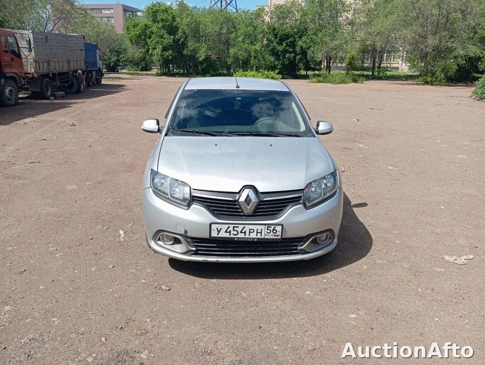 Renault Logan 2014 год