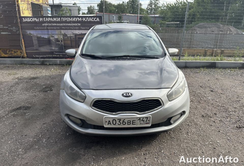 Kia Ceed 2013 год