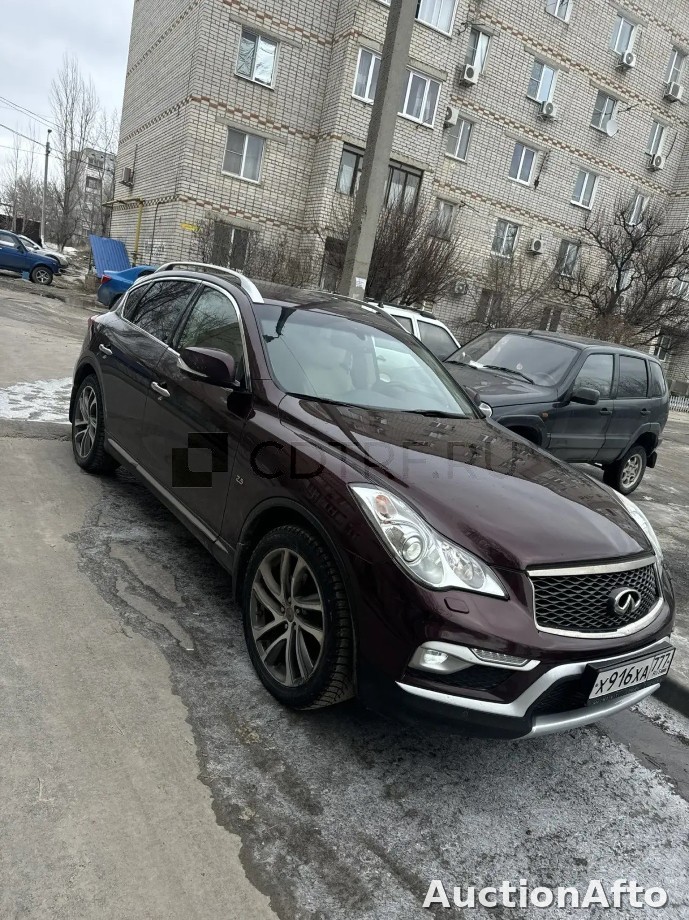 Infiniti QX50 2016 год