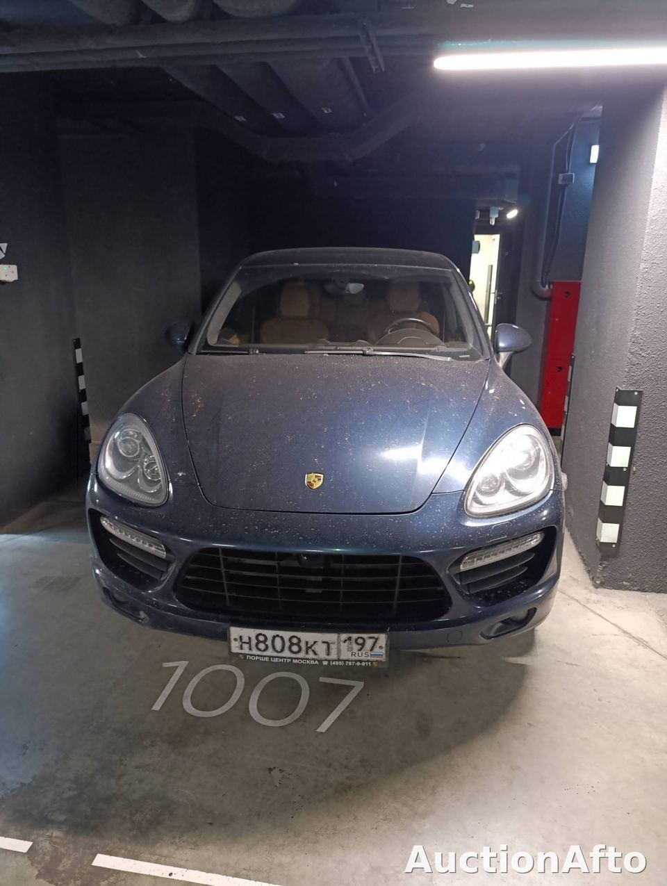 Porsche Cayenne 2011 год