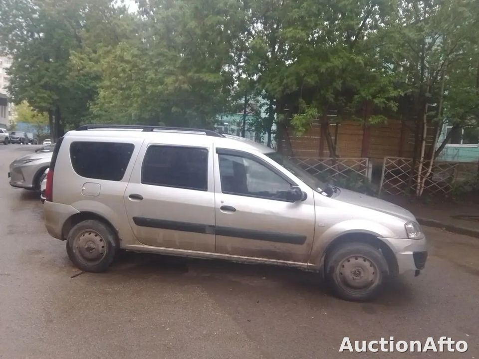 Lada Largus 2016 год