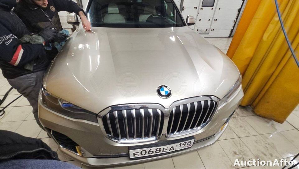 BMW X7 2019 год