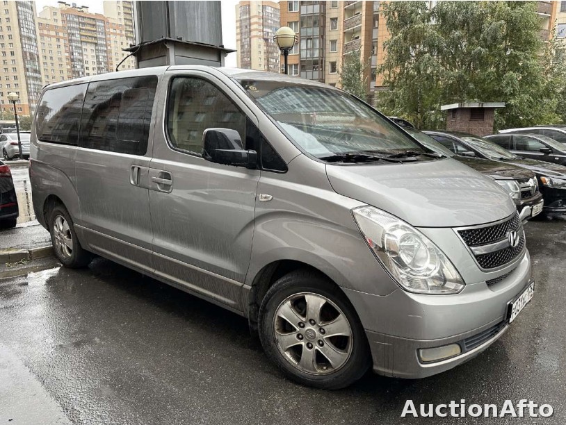 Hyundai GRAND STAREX 2012 год