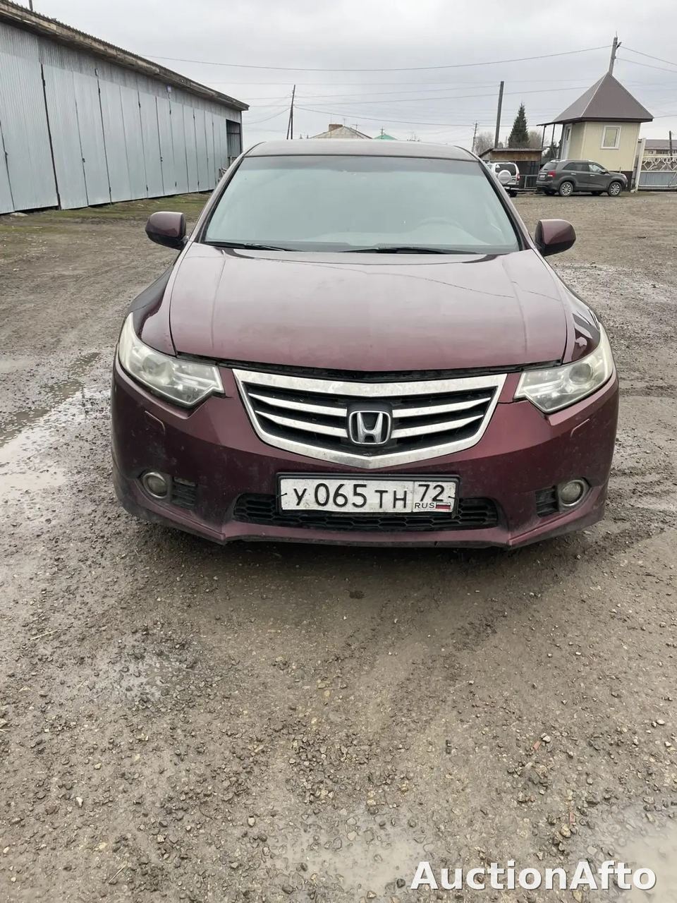 Honda Accord 2011 год