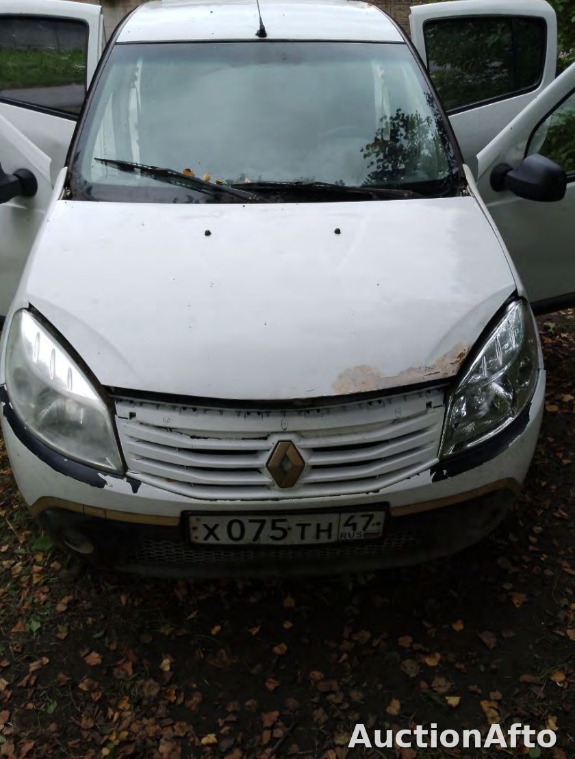 Renault Sandero 2011 год