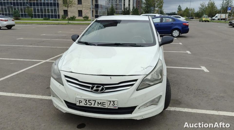 Hyundai Solaris 2015 год