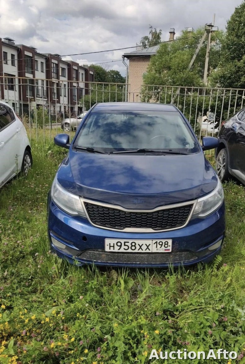 Kia Rio 2015 год