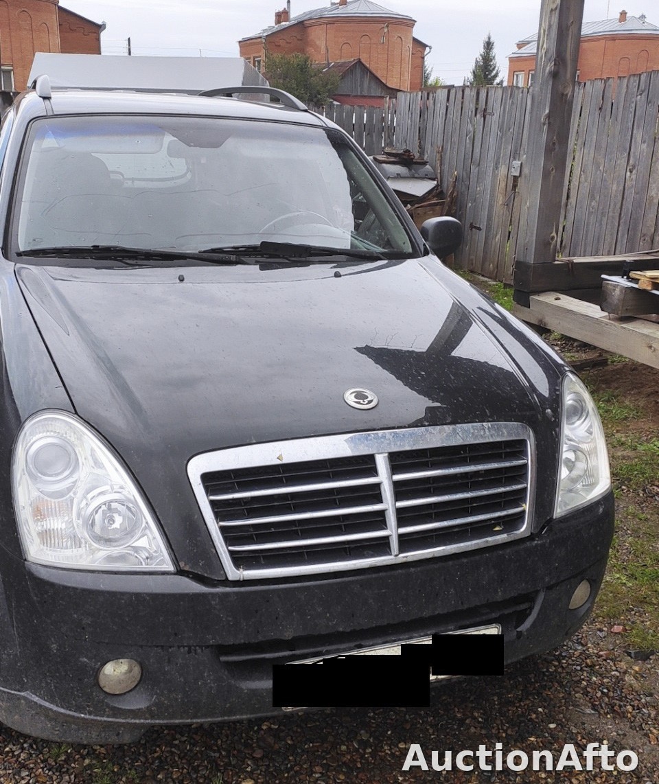 SsangYong Rexton 2009 год