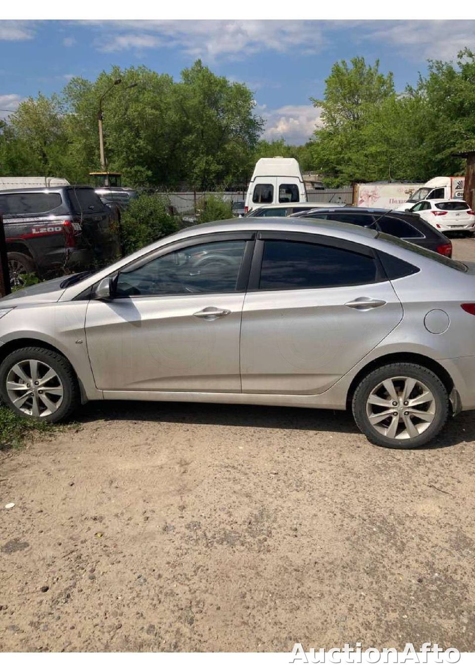 Hyundai Solaris 2013 год