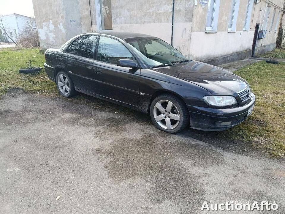 Opel Omega 2001 год