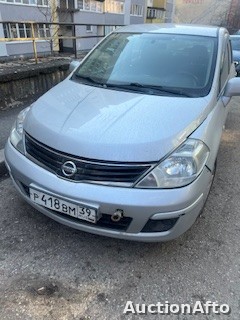 Nissan Tiida 2012 год