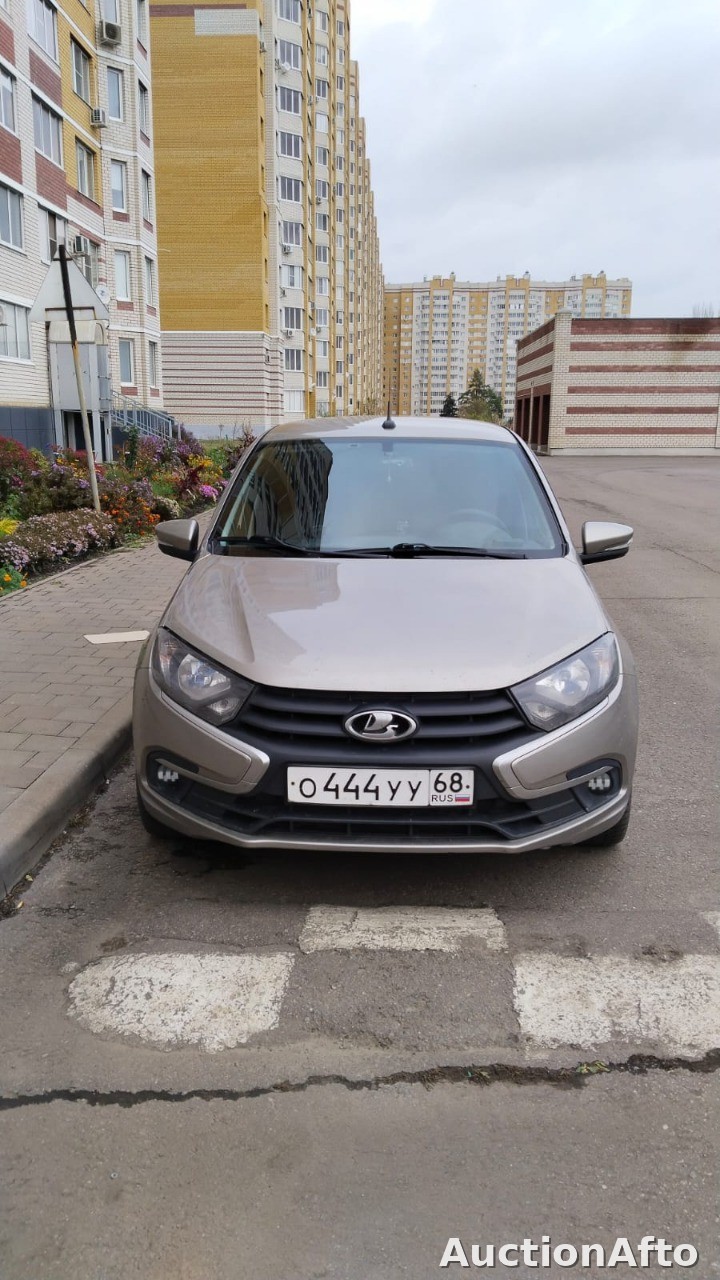Lada Granta 2022 год