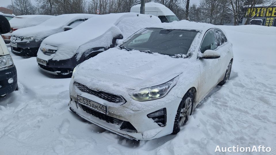Kia Ceed 2019 год