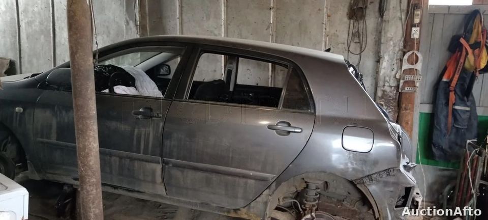 Toyota Corolla 2006 год