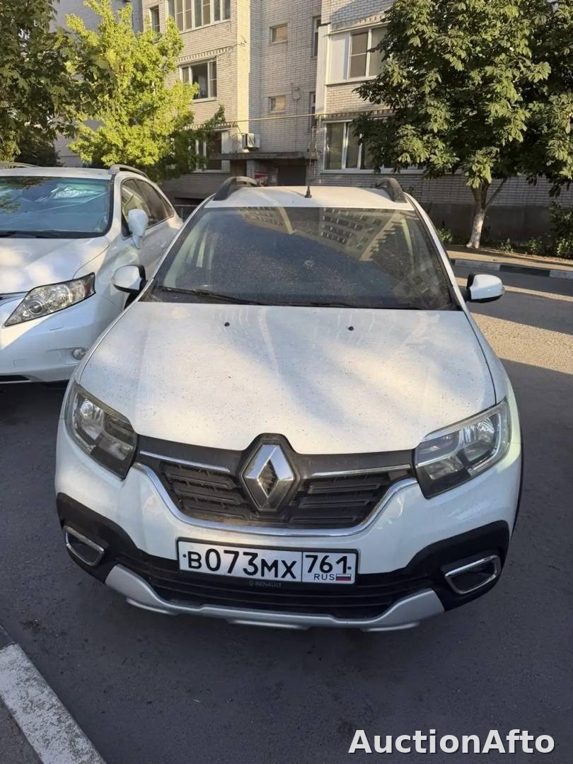 Renault Sandero 2021 год