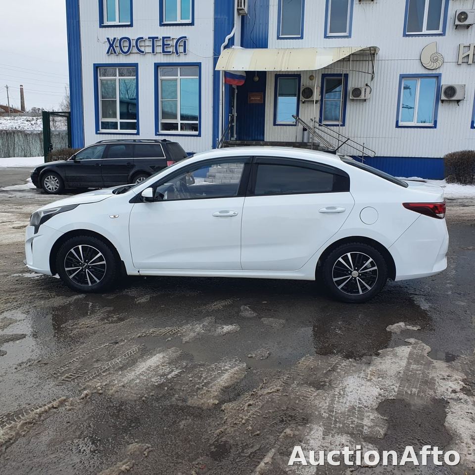 Kia Rio 2020 год
