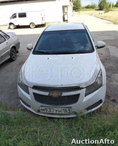 Chevrolet Cruze 2011 год