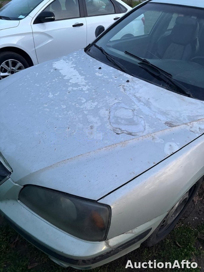 Hyundai Elantra 2004 год