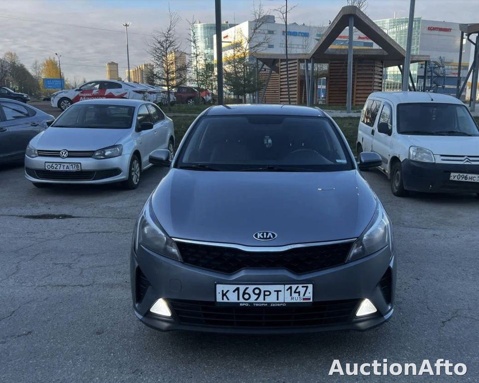 Kia Rio 2021 год