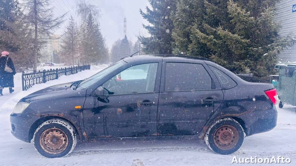 Lada Granta 2012 год
