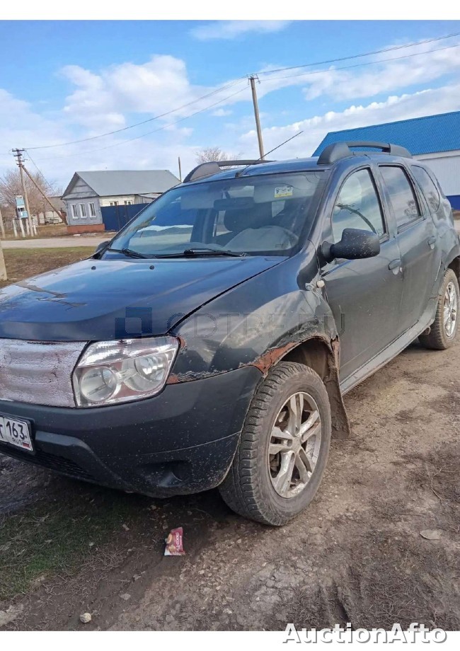 Renault Duster 2013 год