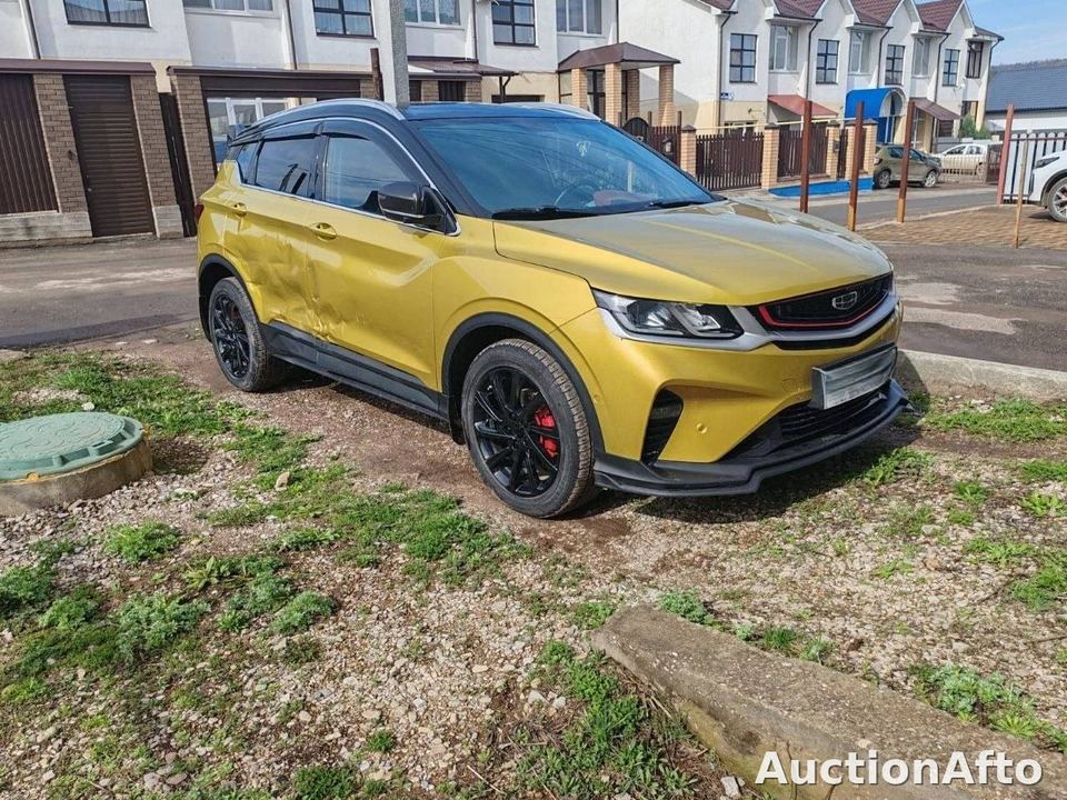Geely Coolray 2022 год