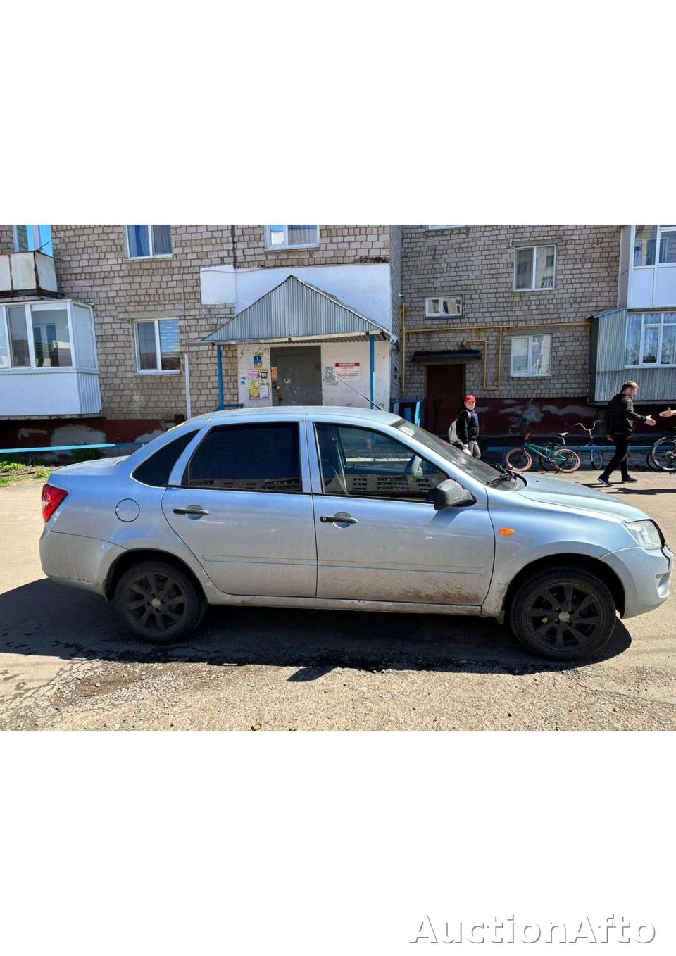 Lada Granta 2014 год