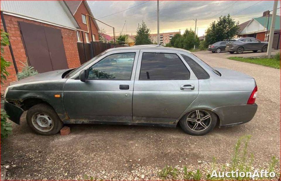 Lada Priora 2012 год