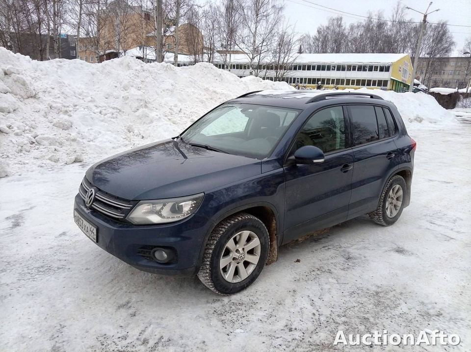 Volkswagen Tiguan 2013 год